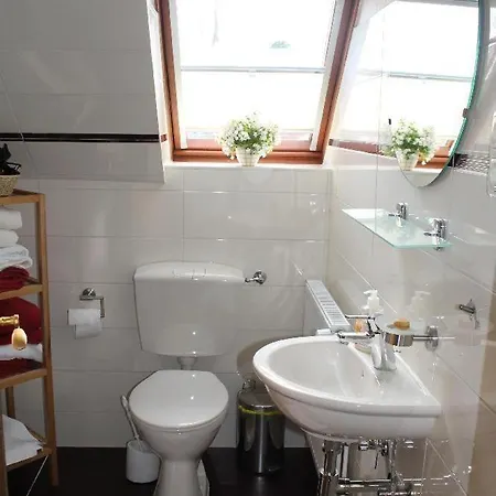 Ferienwohnung-bei-familie-kuehl Lejlighed *